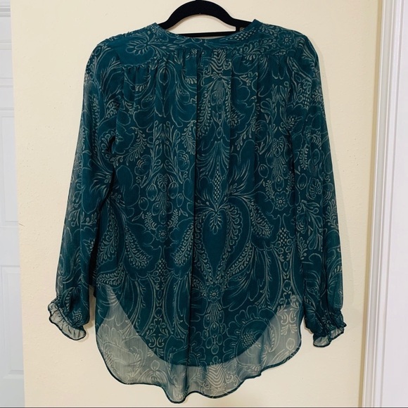 VERA WANG•long sleeve green paisley blouse XS - Picture 7 of 8